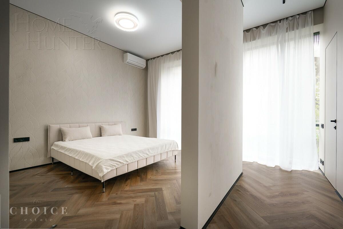 3-этажный таунхаус 168.6 м² с отделкой
