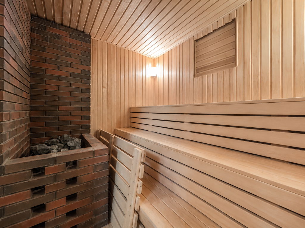 4-этажный коттедж 880 м² с отделкой