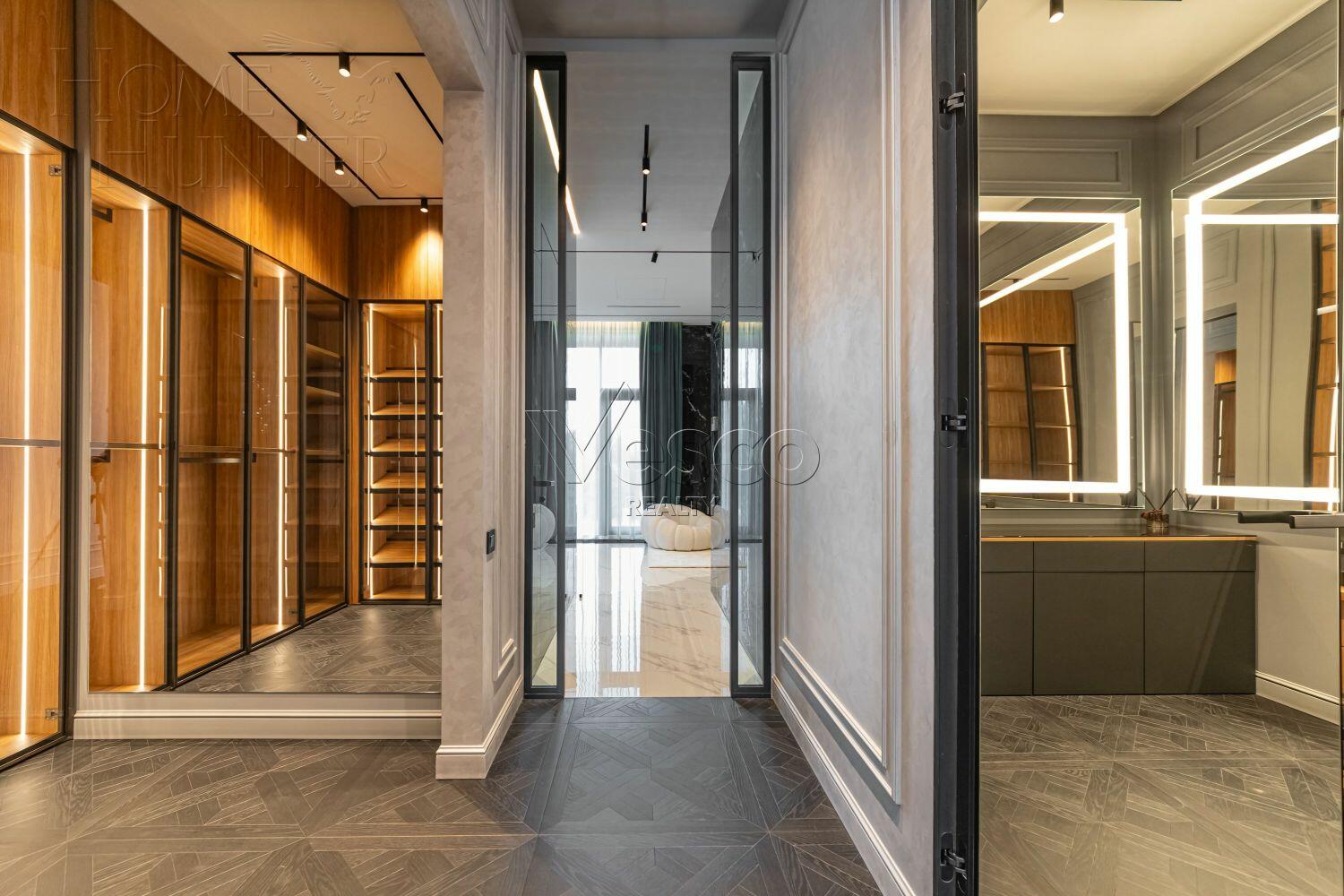 2-этажный коттедж 1 250 м² с отделкой