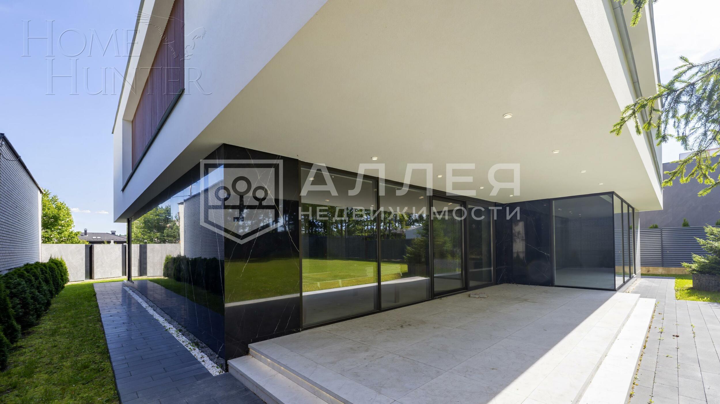 2-этажный коттедж 560 м² без отделки