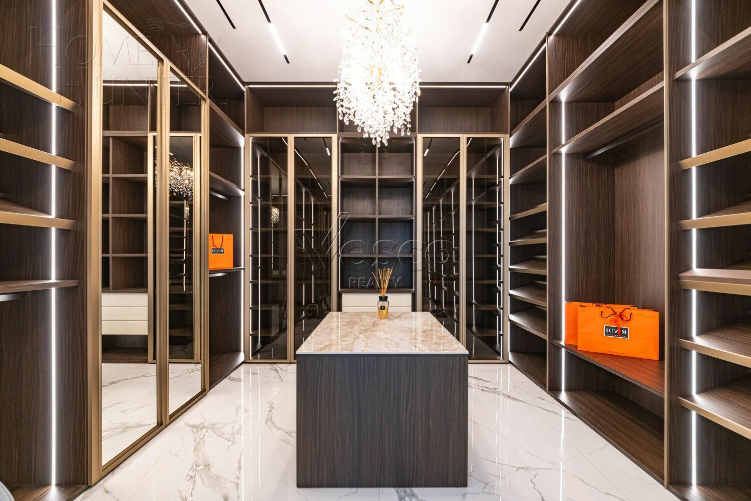 2-этажный коттедж 1 250 м² с отделкой