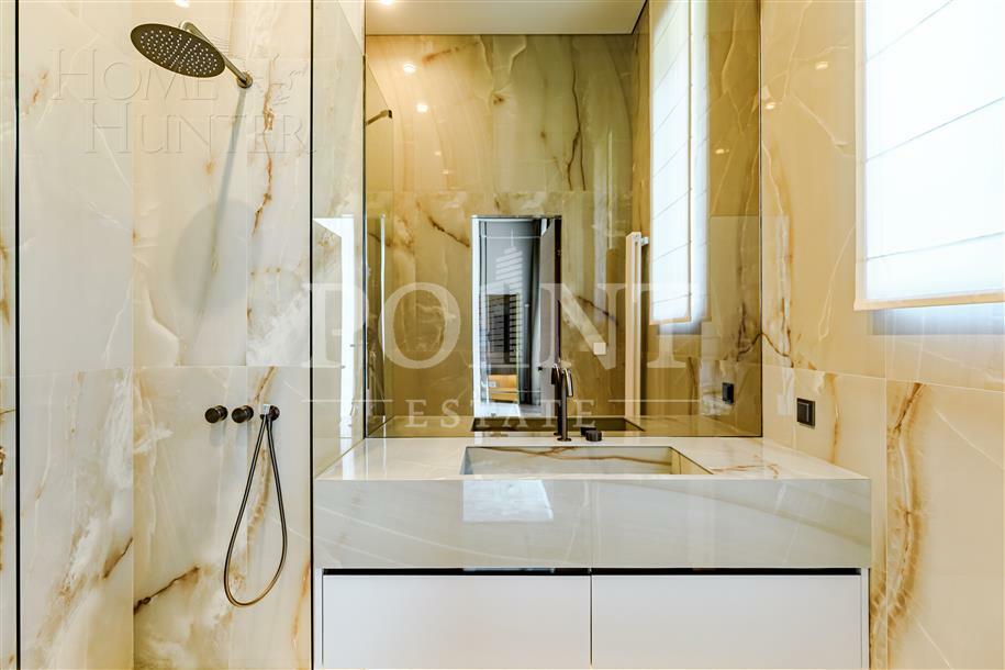 2-этажный коттедж 1 050 м² с отделкой