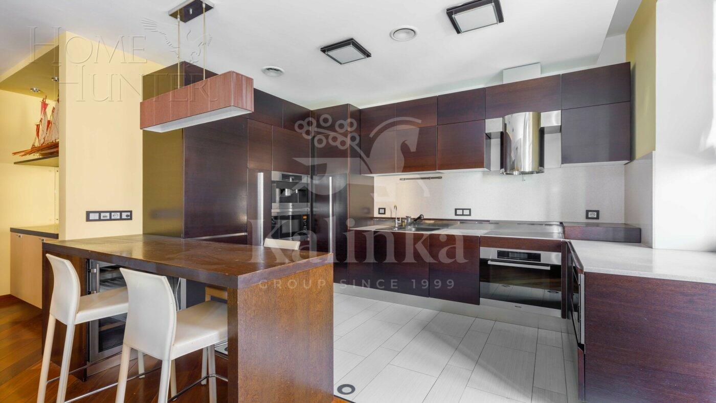 4-КОМН. КВАРТИРА С ОТДЕЛКОЙ 138 М² НА 4 ЭТАЖЕ