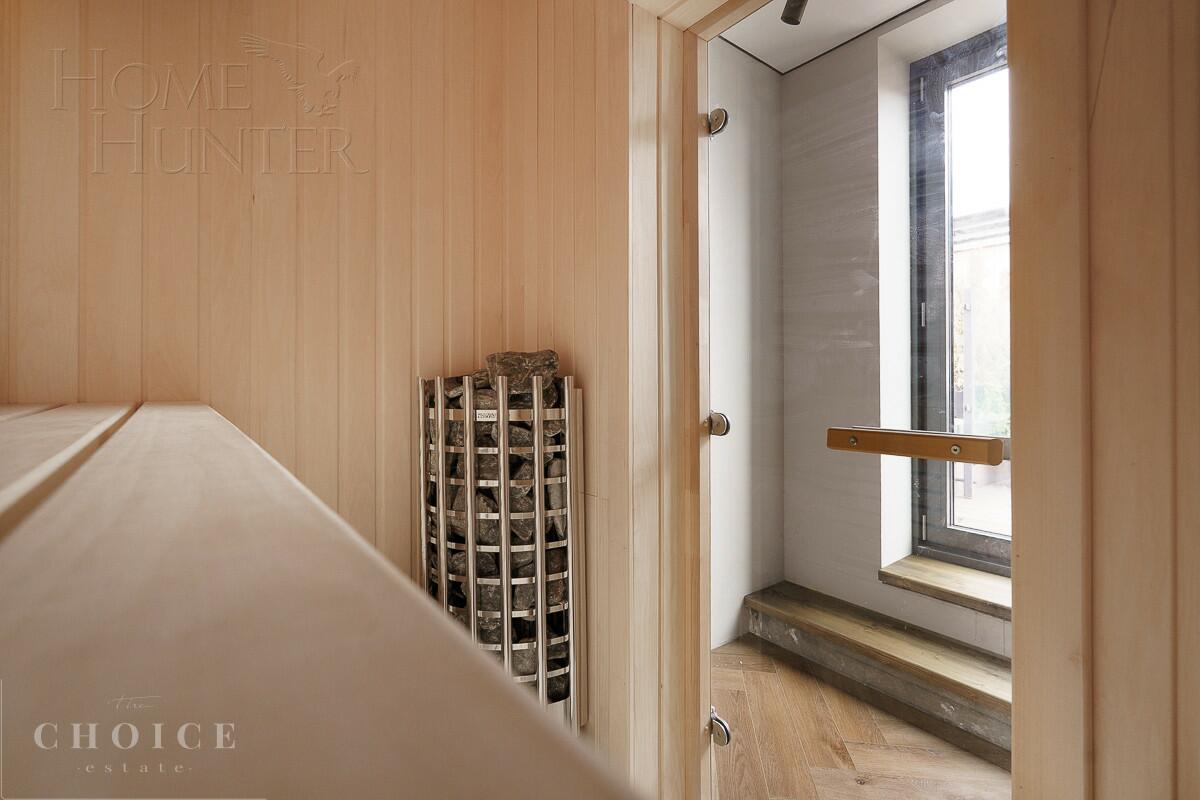 3-этажный таунхаус 168.6 м² с отделкой