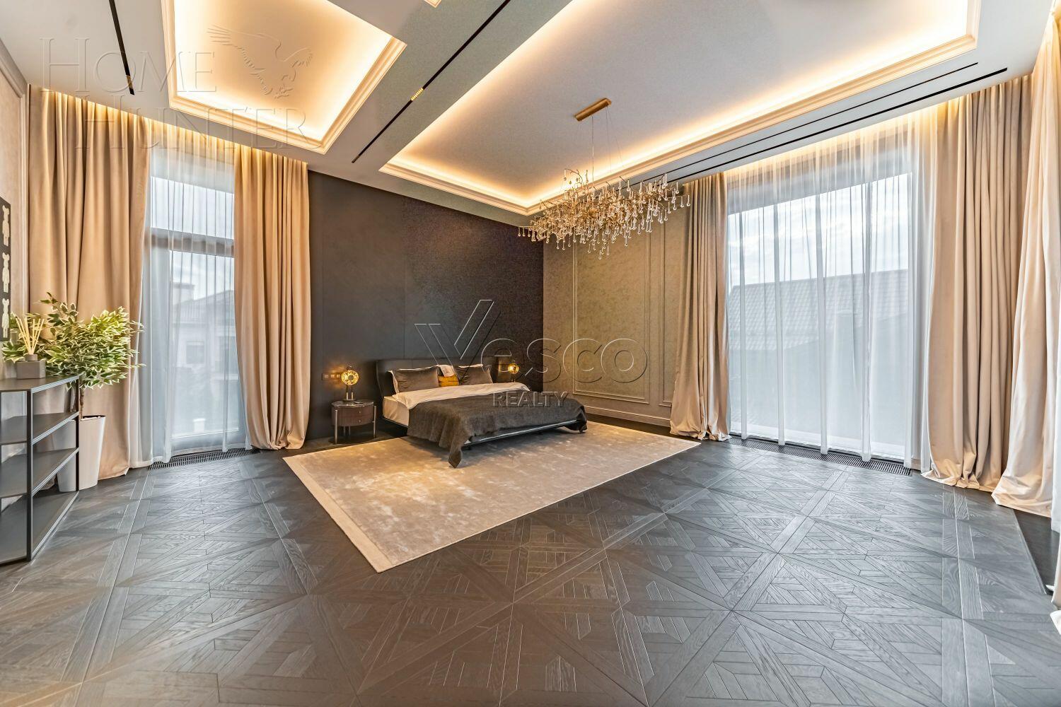 2-этажный коттедж 1 250 м² с отделкой