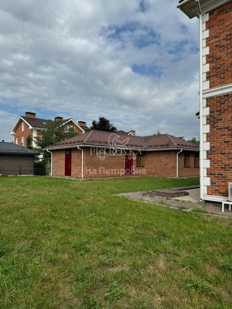 2-этажный коттедж 280 м² с отделкой