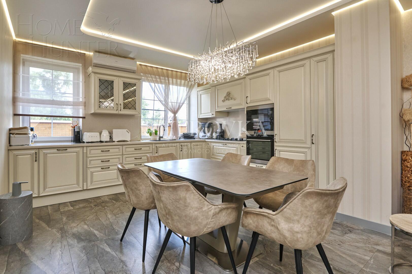 2-этажный коттедж 240 м² с отделкой
