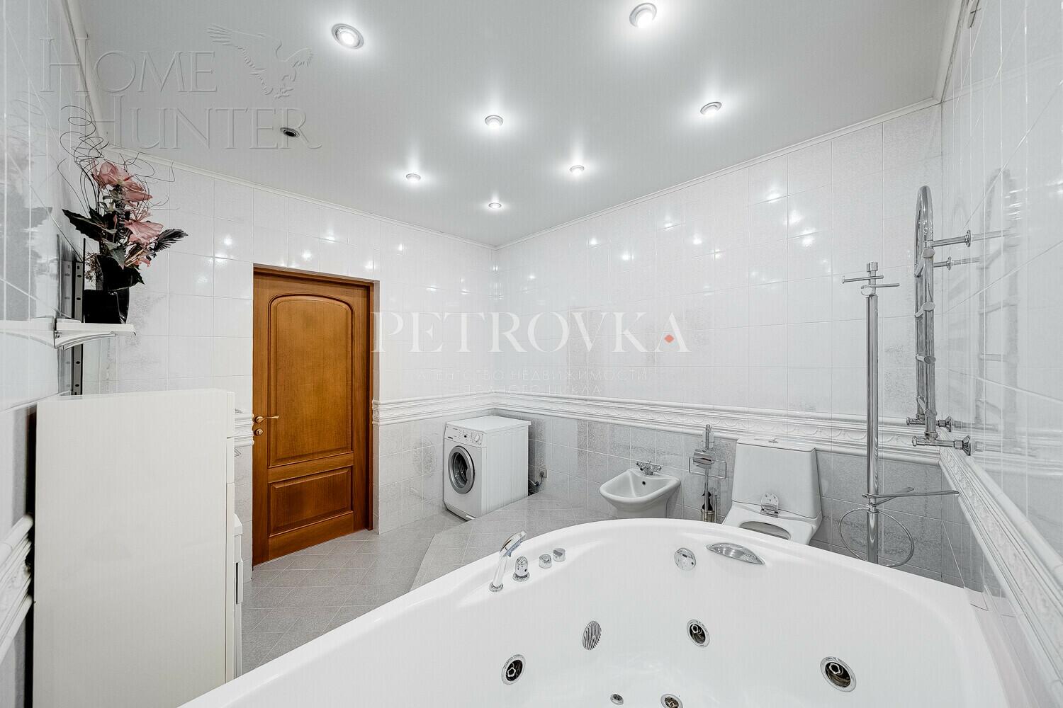 3-КОМН. КВАРТИРА С ОТДЕЛКОЙ 127 М² НА 2 ЭТАЖЕ