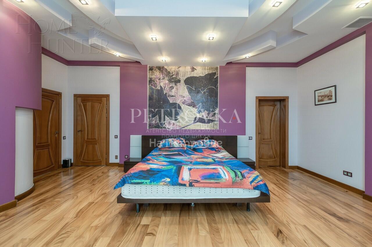 2-этажный коттедж 630 м² с отделкой