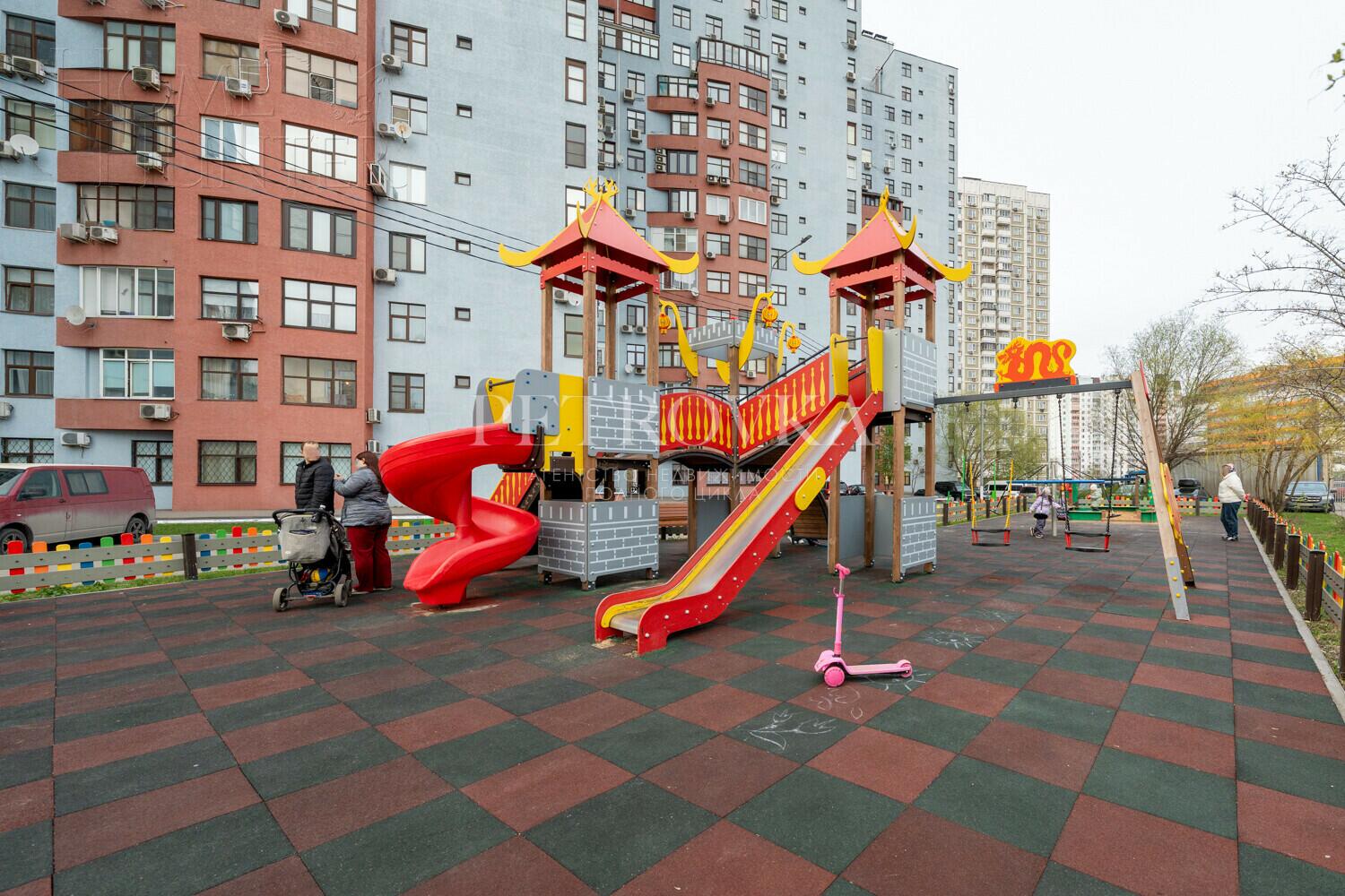 3-КОМН. КВАРТИРА С ОТДЕЛКОЙ 127 М² НА 2 ЭТАЖЕ