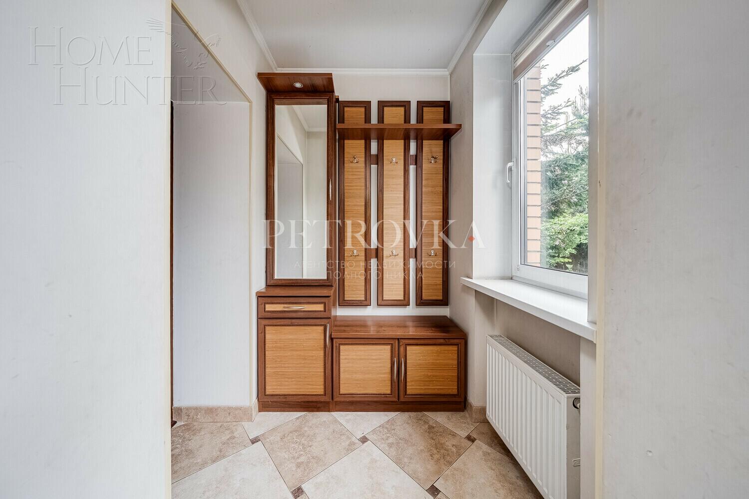 2-этажный коттедж 317 м² с отделкой