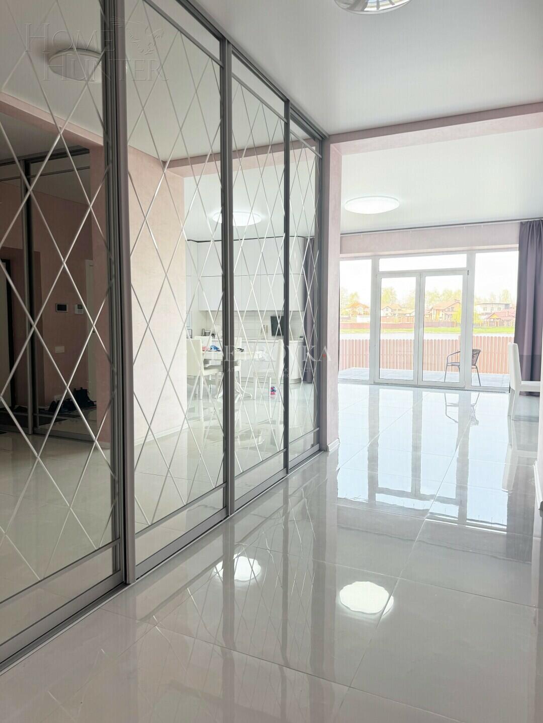 2-этажный коттедж 370 м² с отделкой