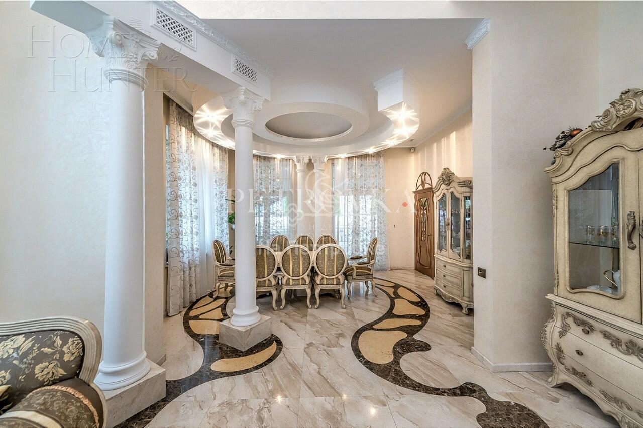 2-этажный коттедж 630 м² с отделкой