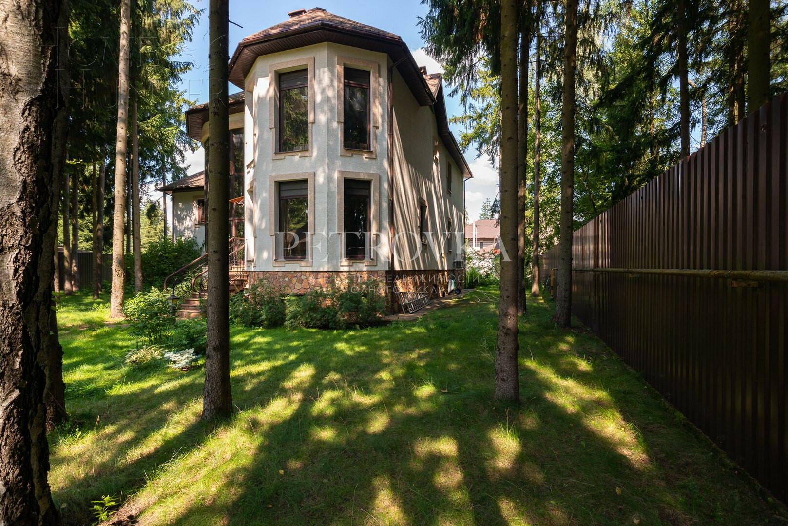 2-этажный коттедж 600 м² с отделкой