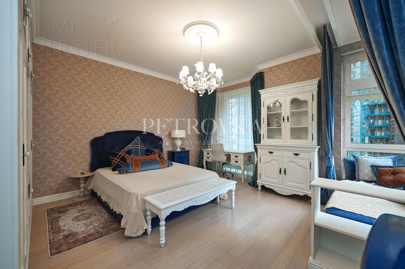 5-КОМН. КВАРТИРА С ОТДЕЛКОЙ 259.7 М² НА 10 ЭТАЖЕ