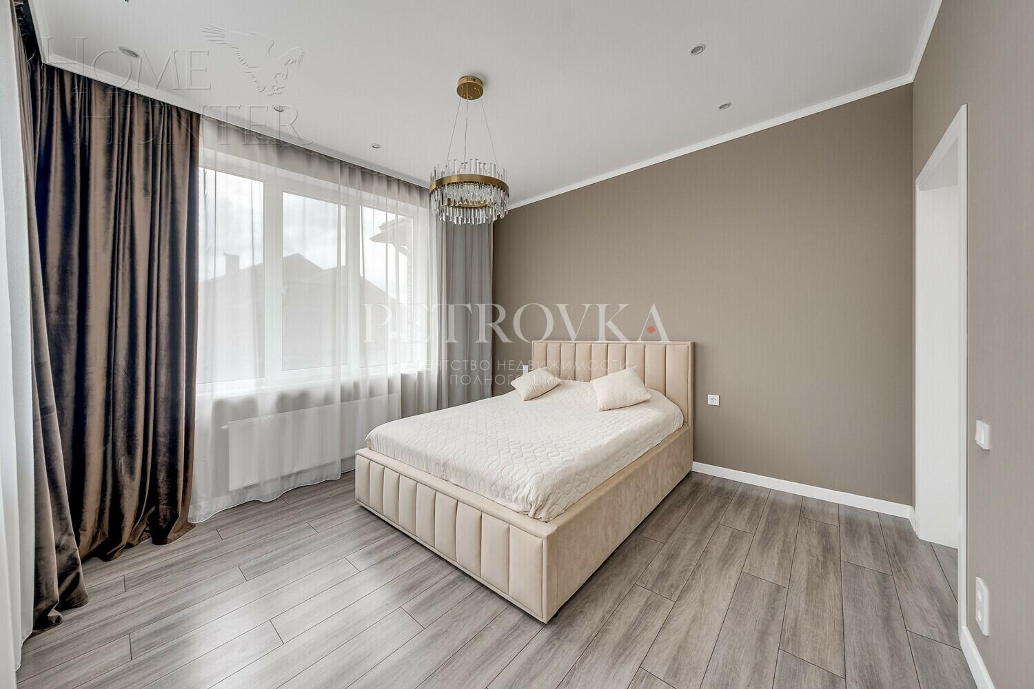 2-этажный коттедж 193.9 м² с отделкой