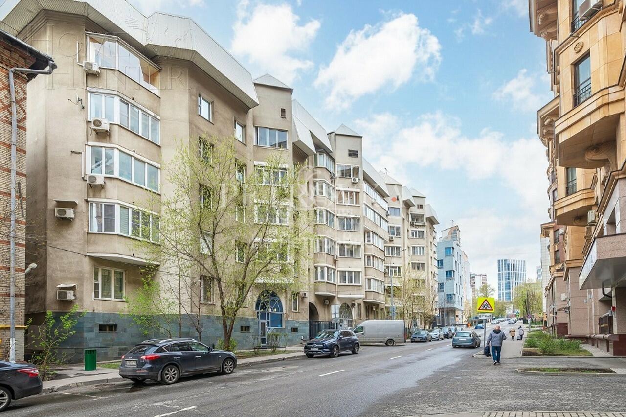 5-КОМН. КВАРТИРА С ОТДЕЛКОЙ 154.3 М² НА 3 ЭТАЖЕ
