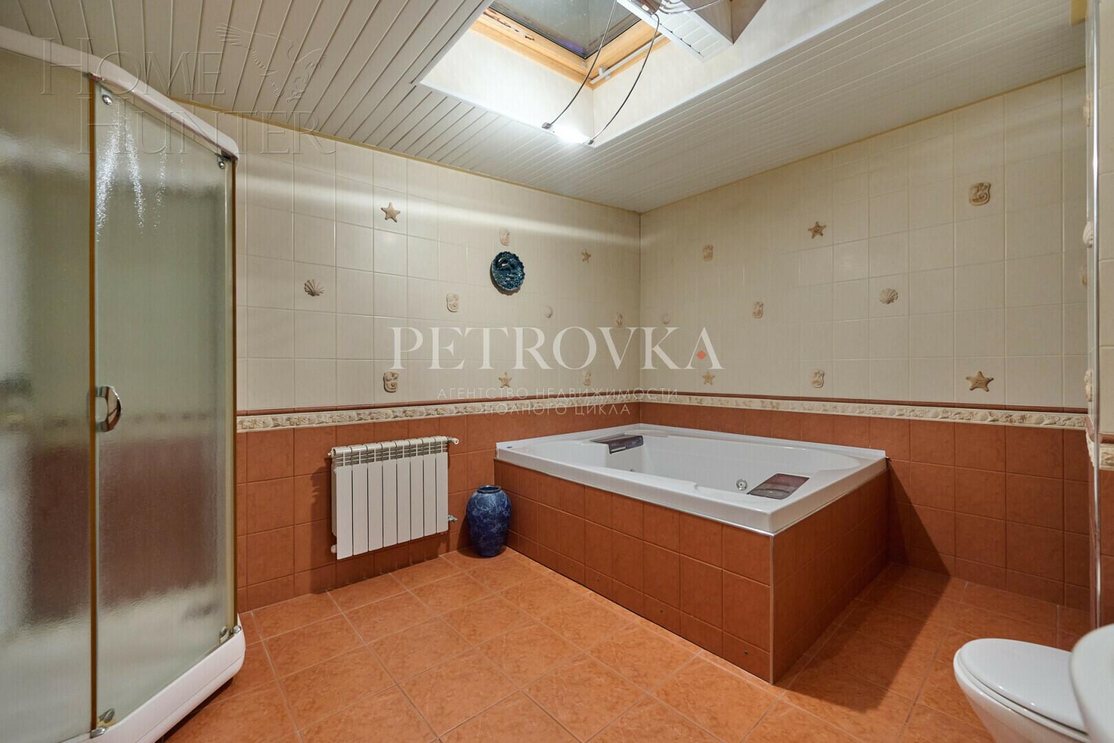 2-этажный коттедж 444.4 м² с отделкой