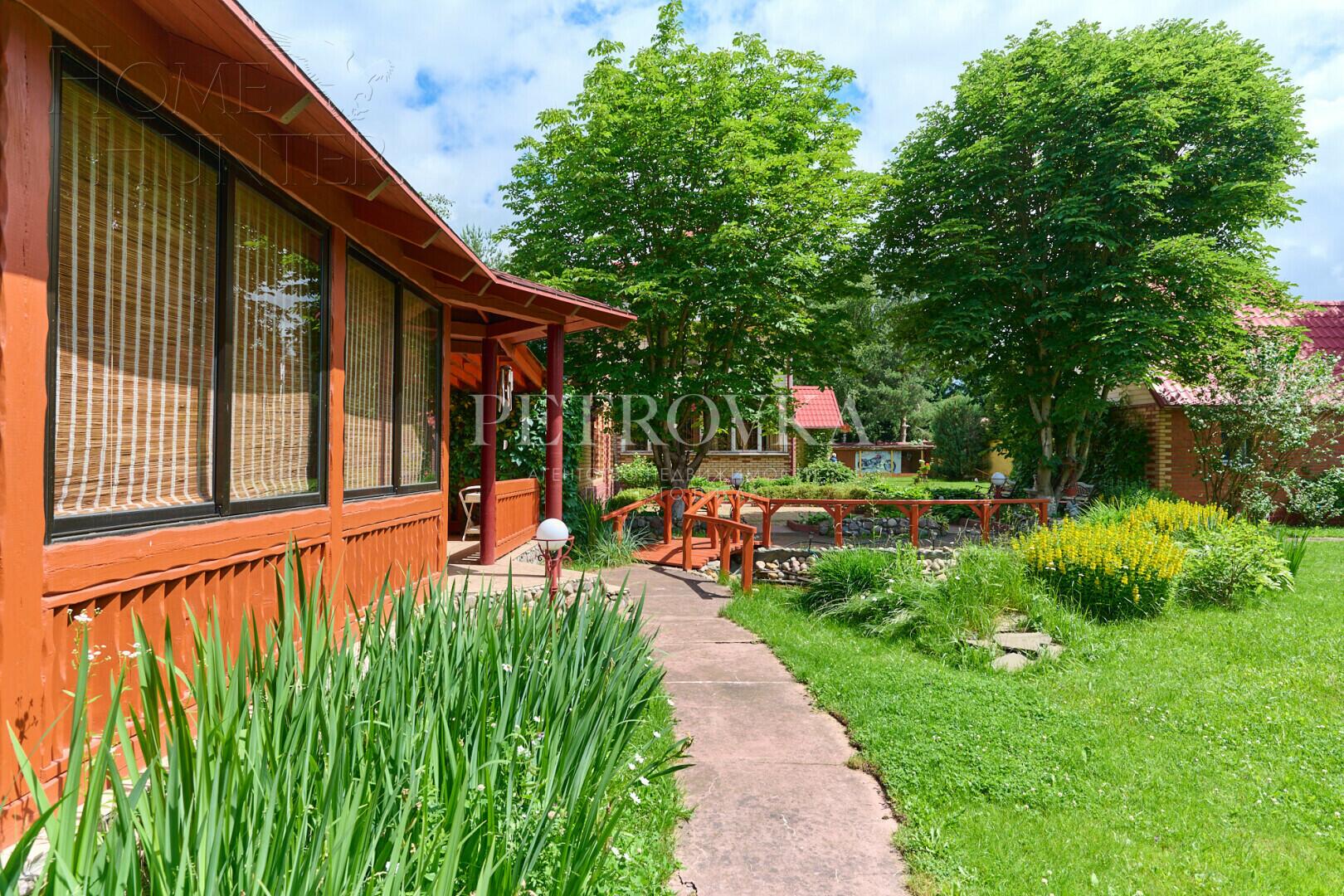 2-этажный коттедж 444.4 м² с отделкой