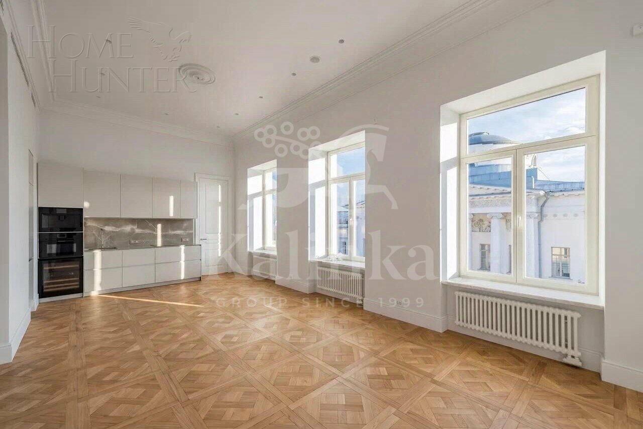 3-КОМН. КВАРТИРА С ОТДЕЛКОЙ 106.8 М² НА 3 ЭТАЖЕ