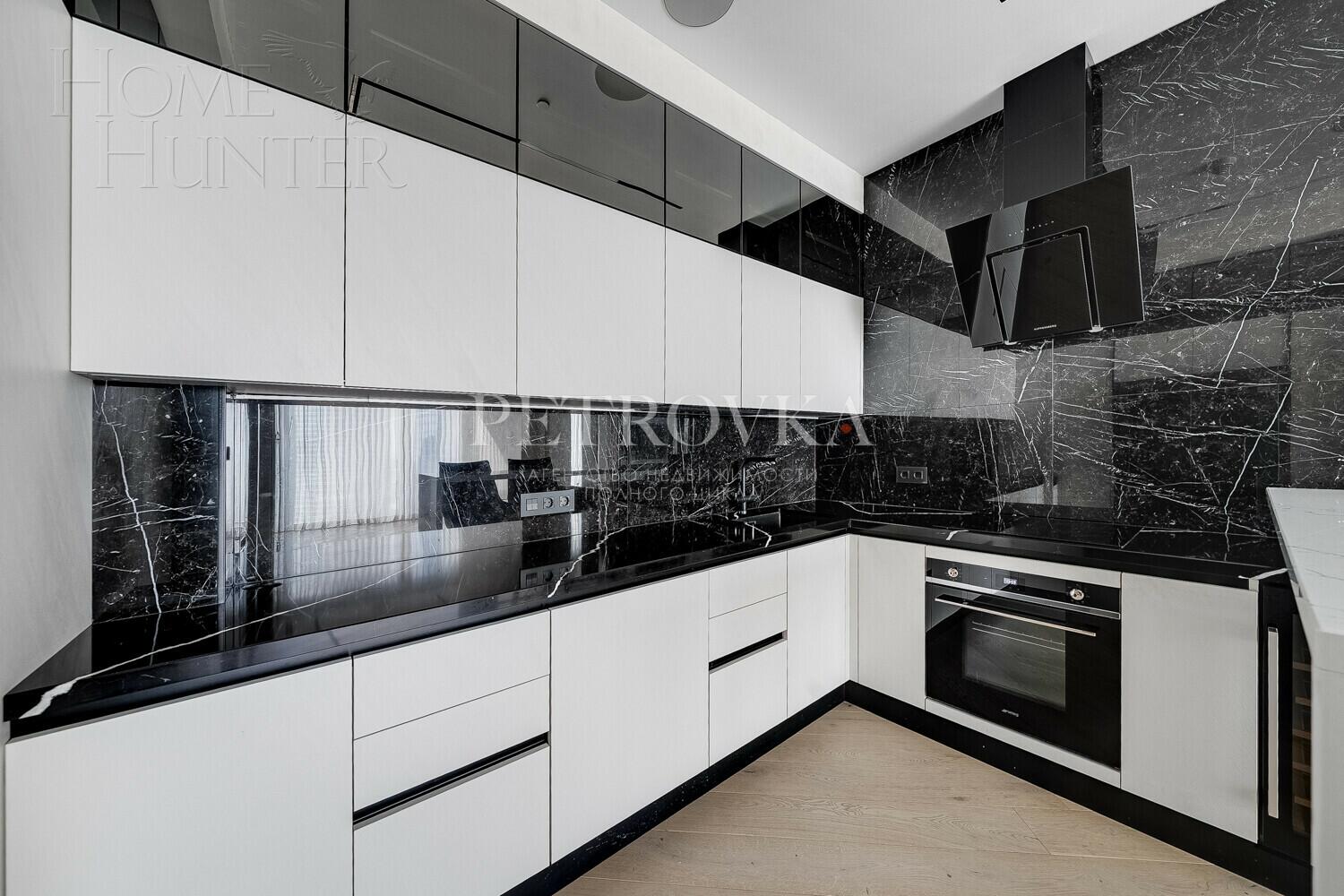 2-КОМН. АПАРТАМЕНТЫ С ОТДЕЛКОЙ 87.7 М² НА 36 ЭТАЖЕ
