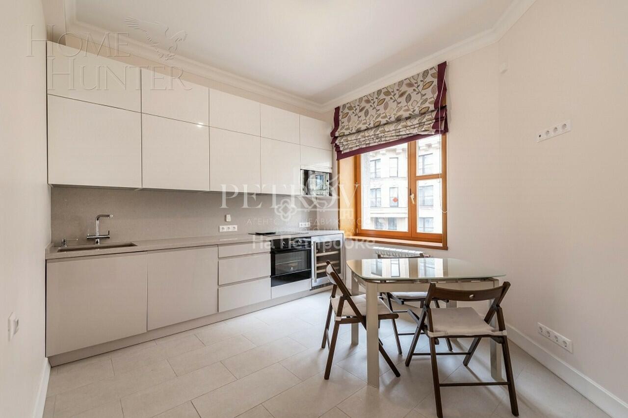 5-КОМН. КВАРТИРА С ОТДЕЛКОЙ 154.3 М² НА 3 ЭТАЖЕ