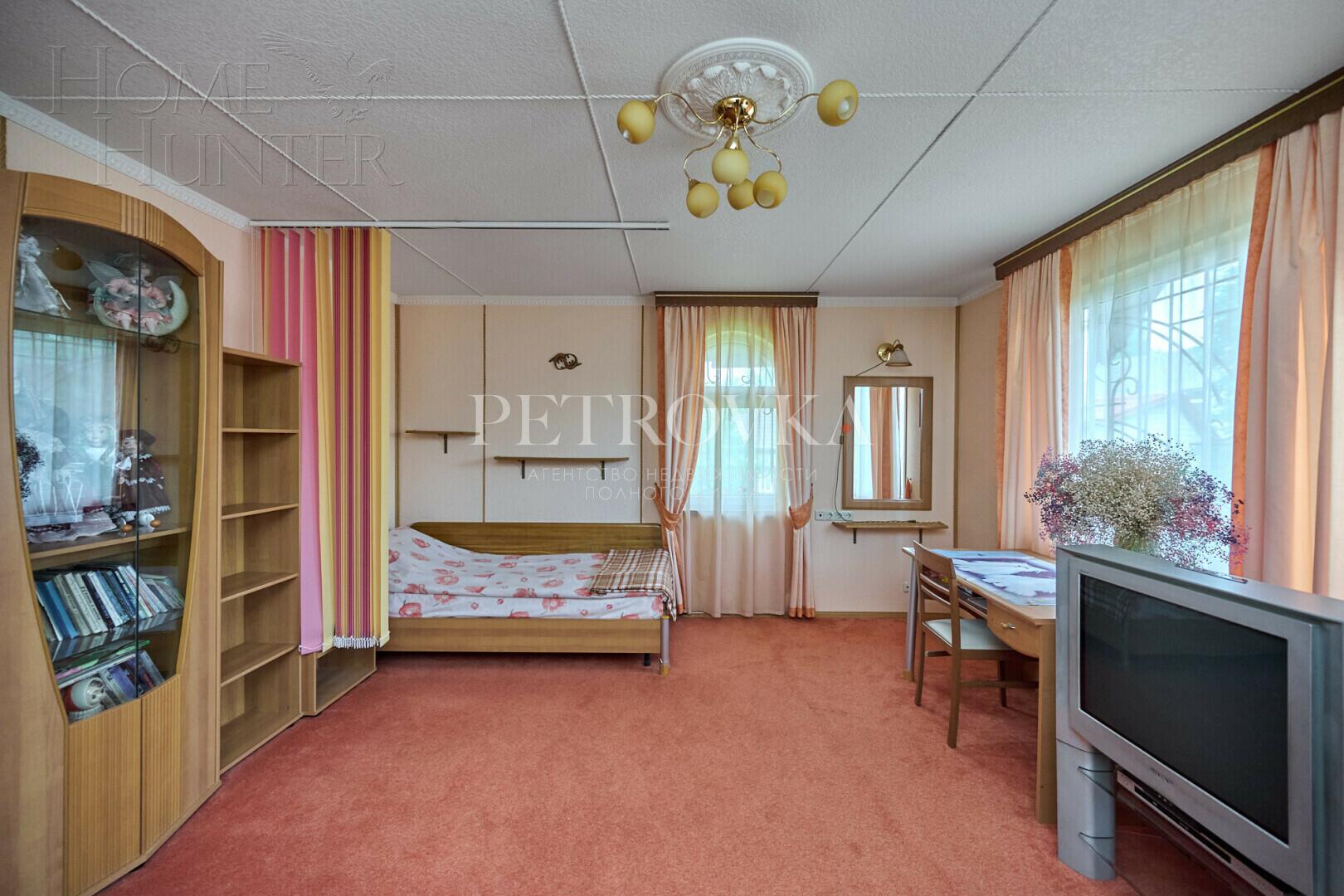 2-этажный коттедж 444.4 м² с отделкой