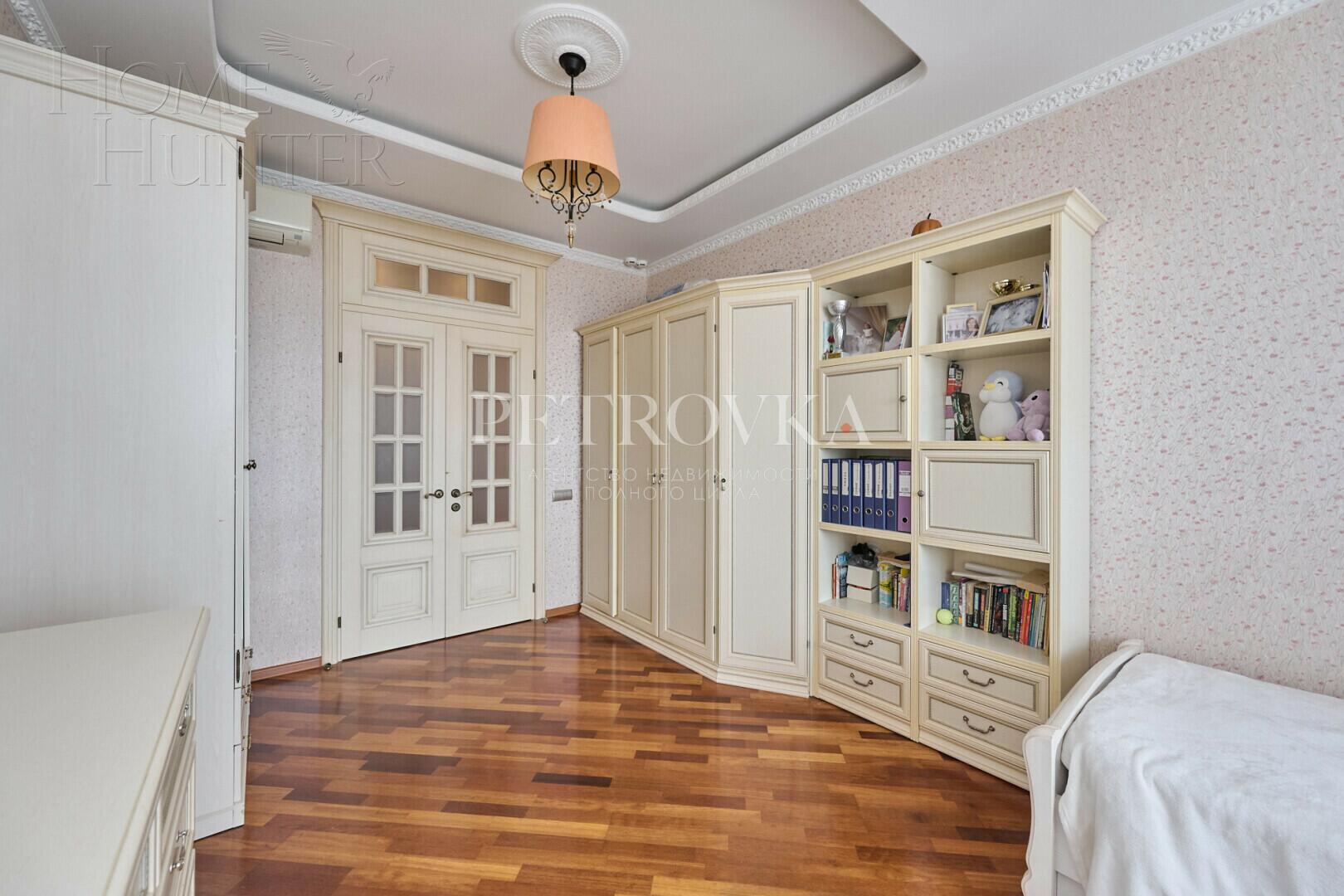 4-КОМН. КВАРТИРА С ОТДЕЛКОЙ 148.3 М² НА 24 ЭТАЖЕ