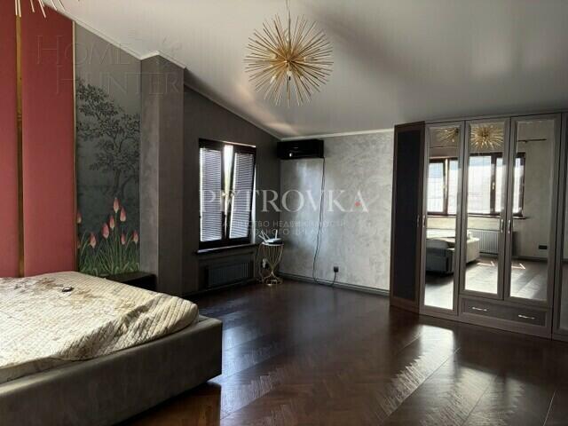 2-этажный коттедж 180 м² с отделкой