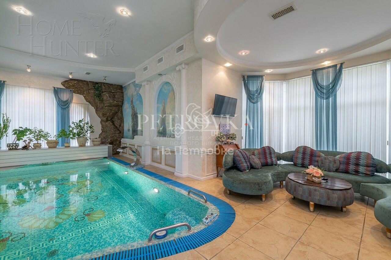 2-этажный коттедж 630 м² с отделкой