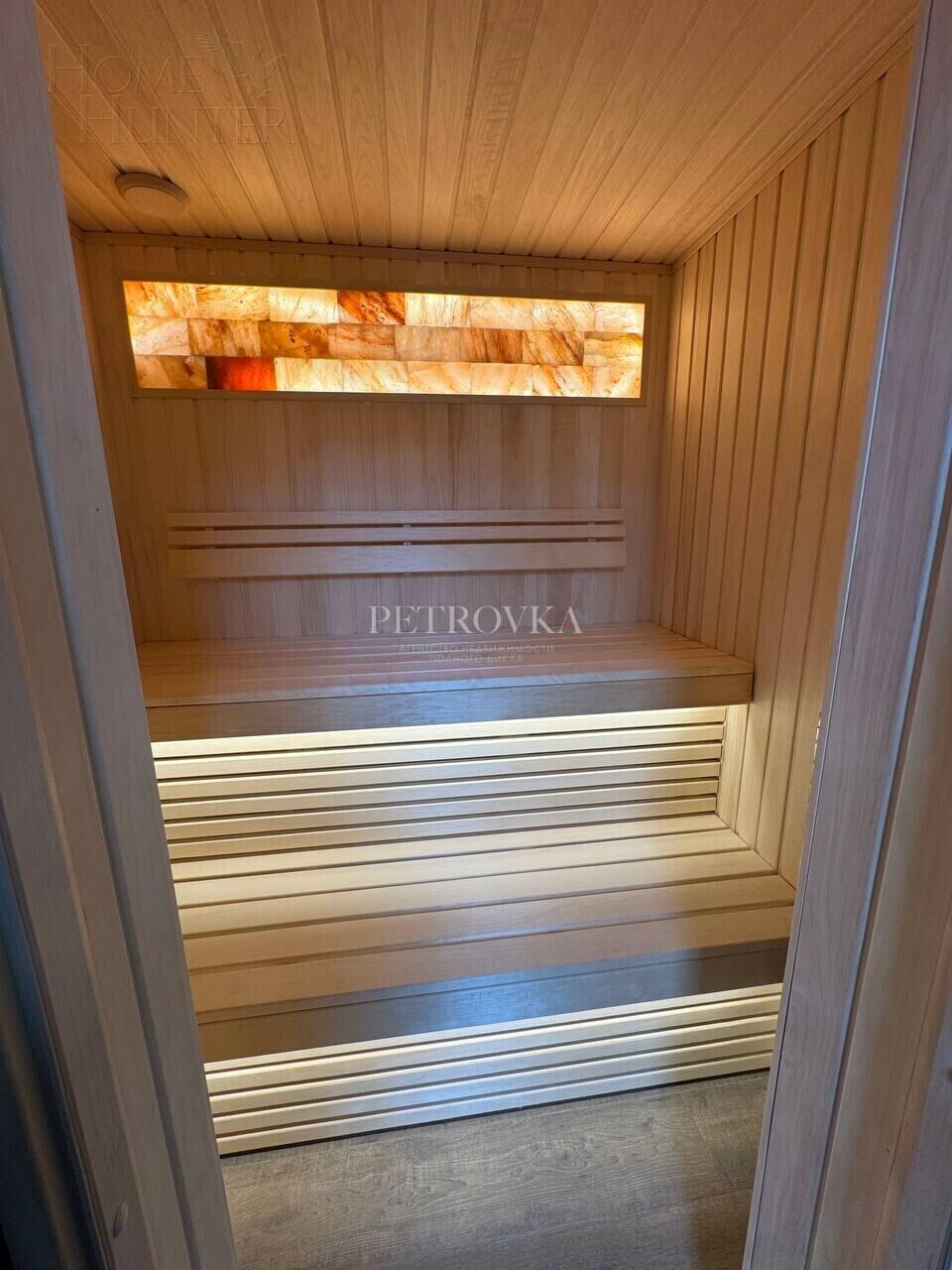 3-этажный таунхаус 168.6 м² с отделкой