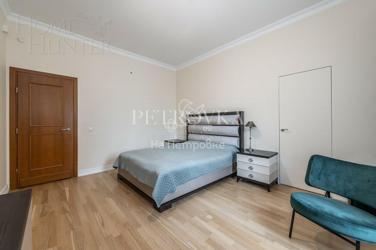 5-КОМН. КВАРТИРА С ОТДЕЛКОЙ 154.3 М² НА 3 ЭТАЖЕ