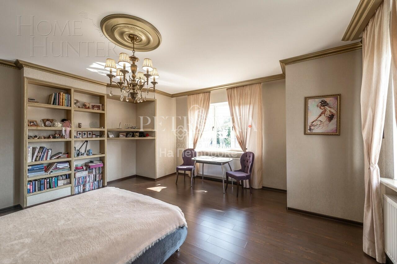 3-этажный коттедж 428 м² с отделкой