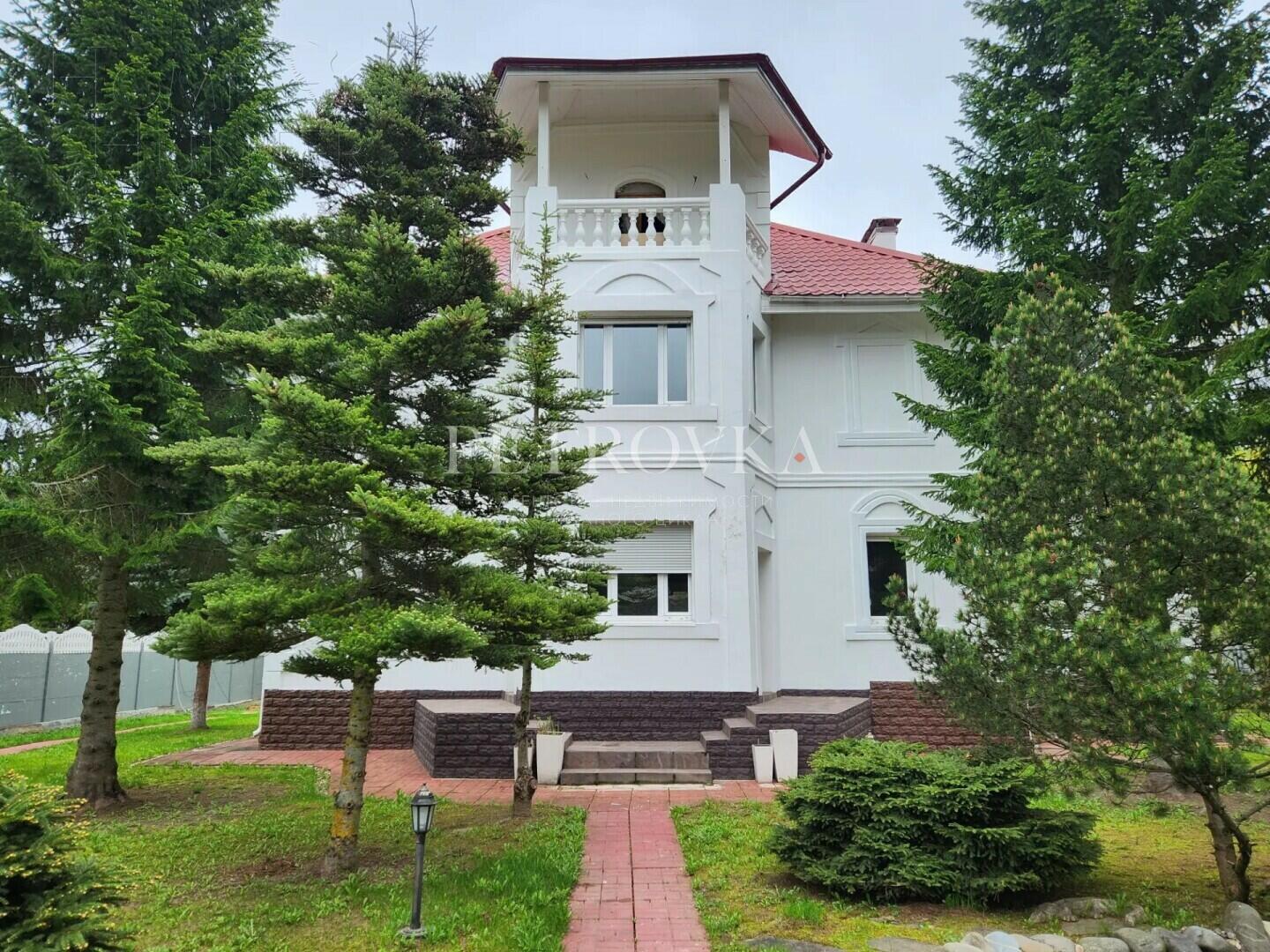 2-этажный коттедж 200 м² с отделкой