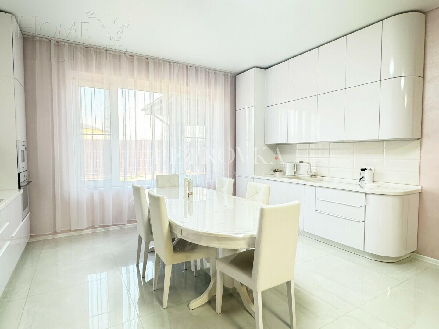 2-этажный коттедж 370 м² с отделкой