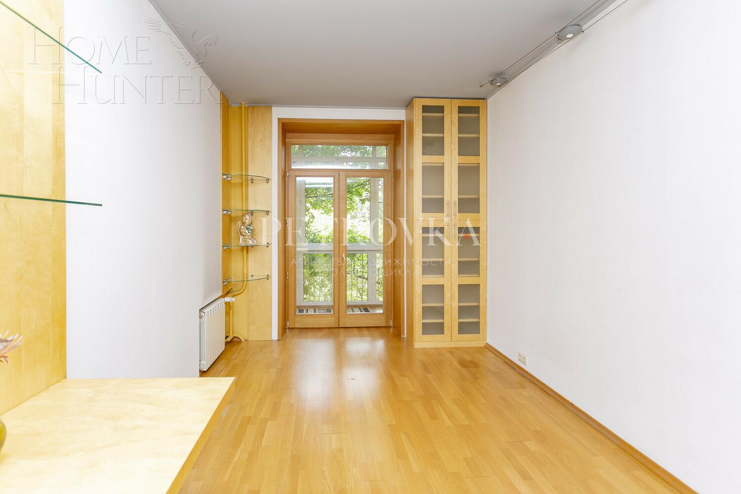 3-КОМН. КВАРТИРА С ОТДЕЛКОЙ 83 М² НА 3 ЭТАЖЕ
