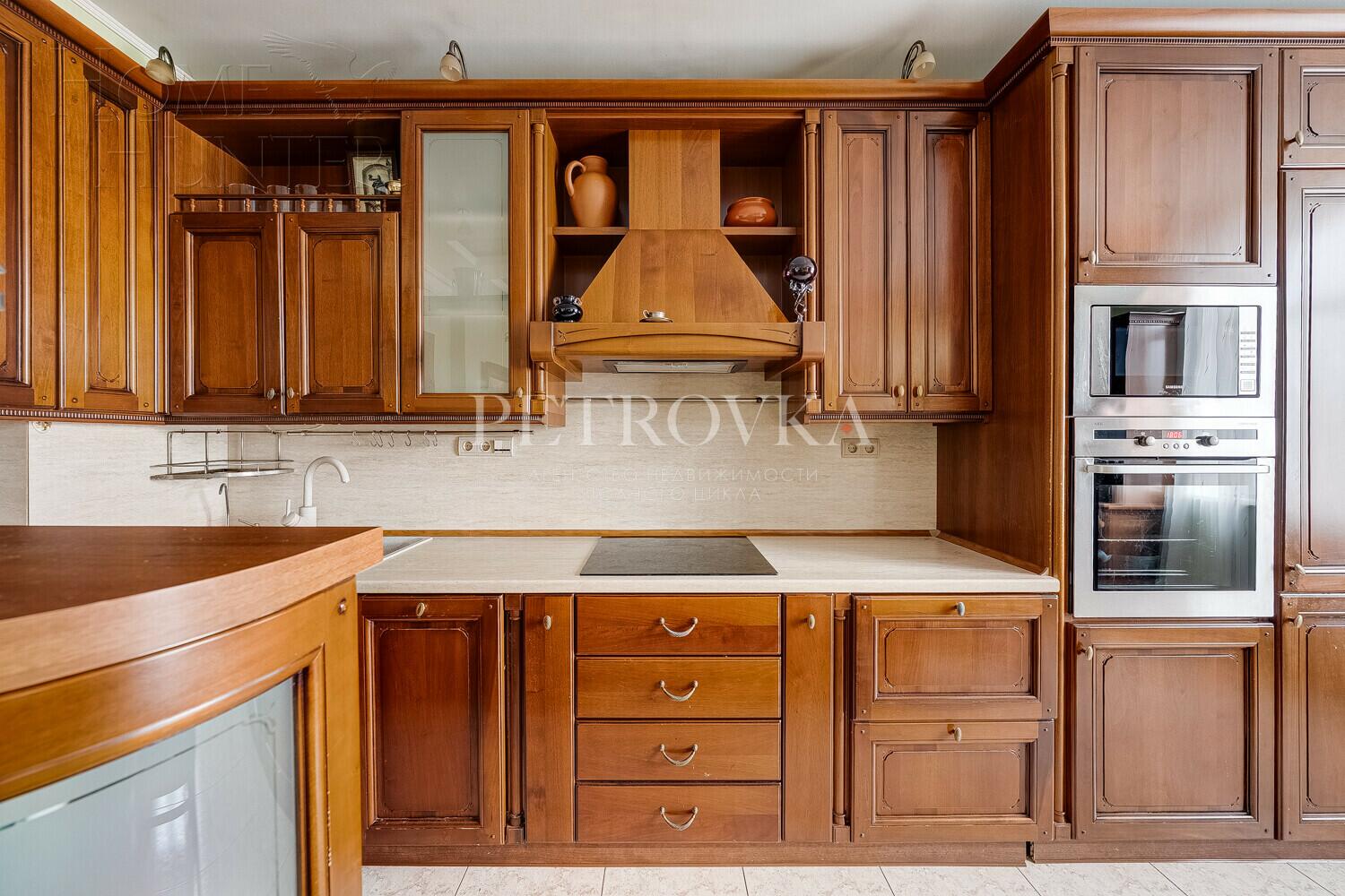3-КОМН. КВАРТИРА С ОТДЕЛКОЙ 127 М² НА 2 ЭТАЖЕ