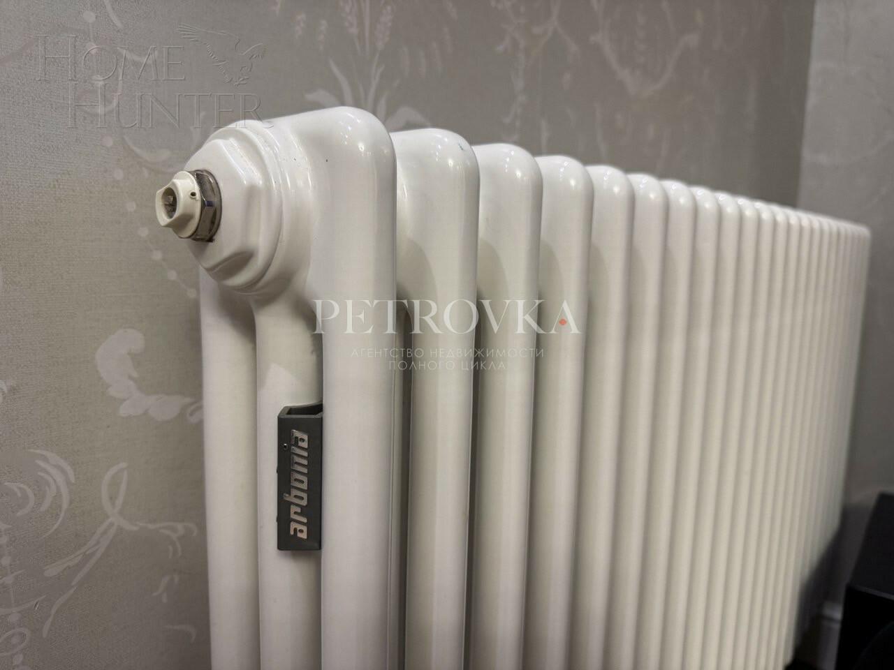 3-этажный таунхаус 320 м² с отделкой