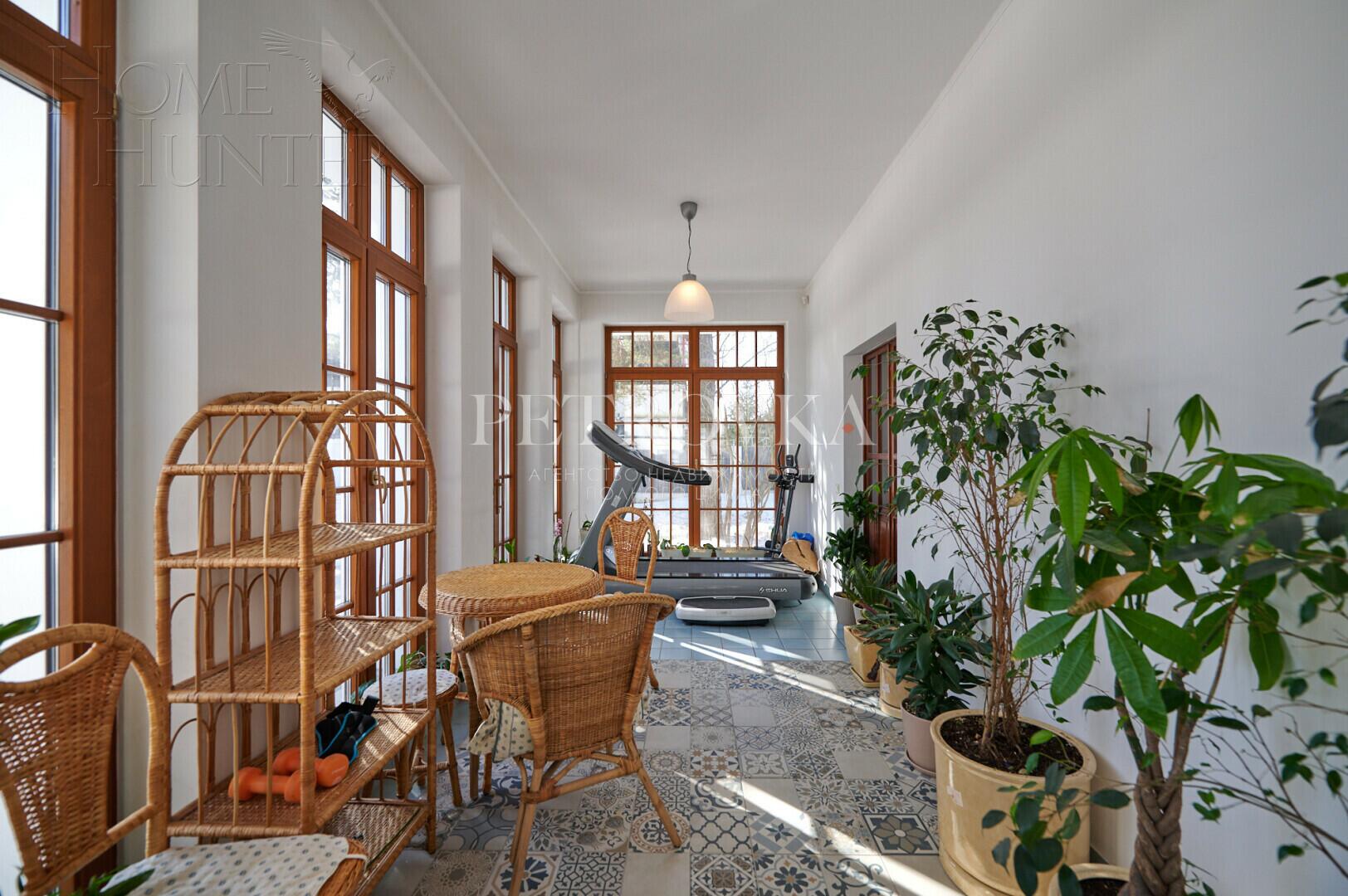 2-этажный коттедж 375 м² с отделкой