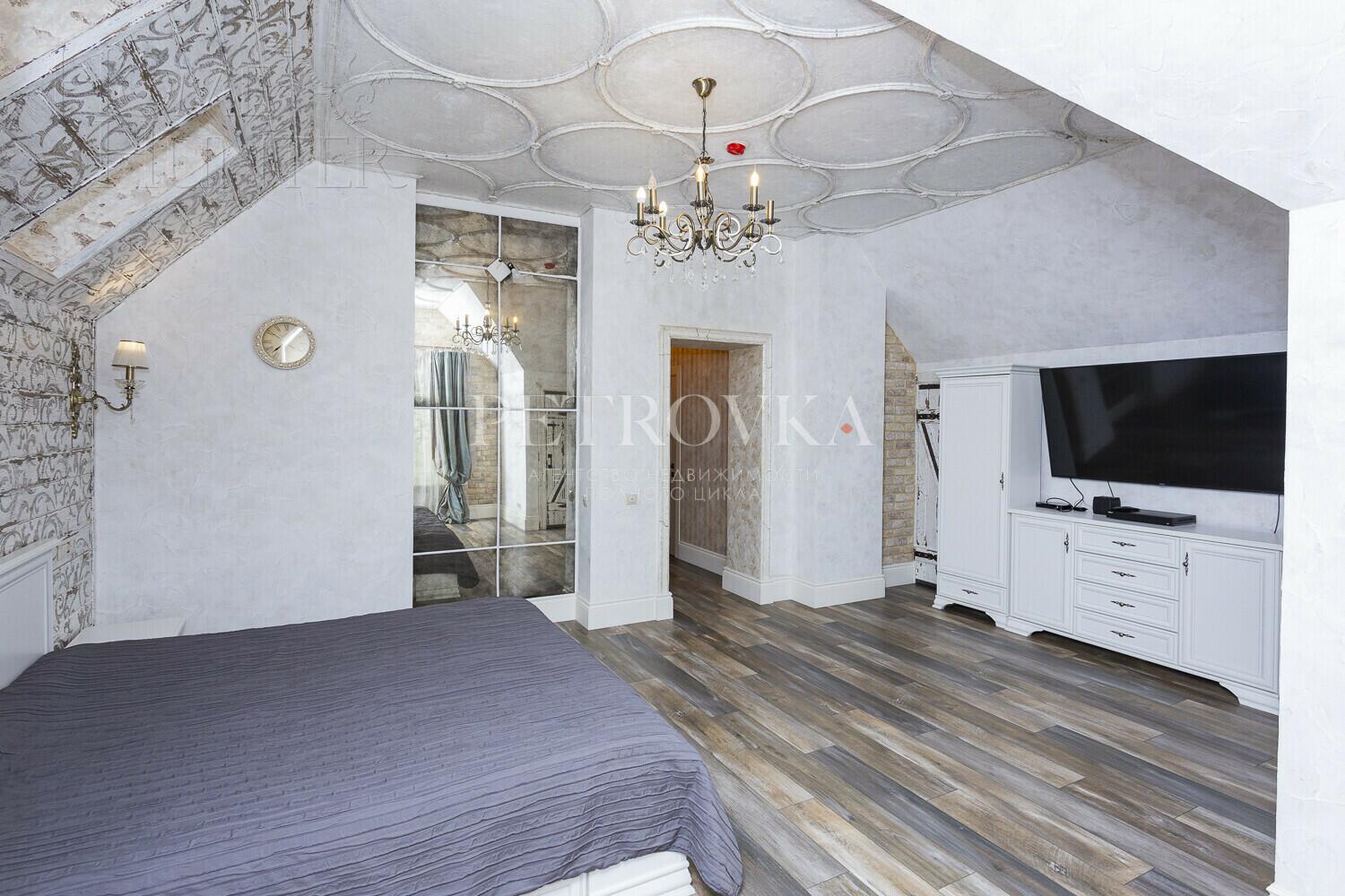 2-этажный коттедж 488.7 м² с отделкой