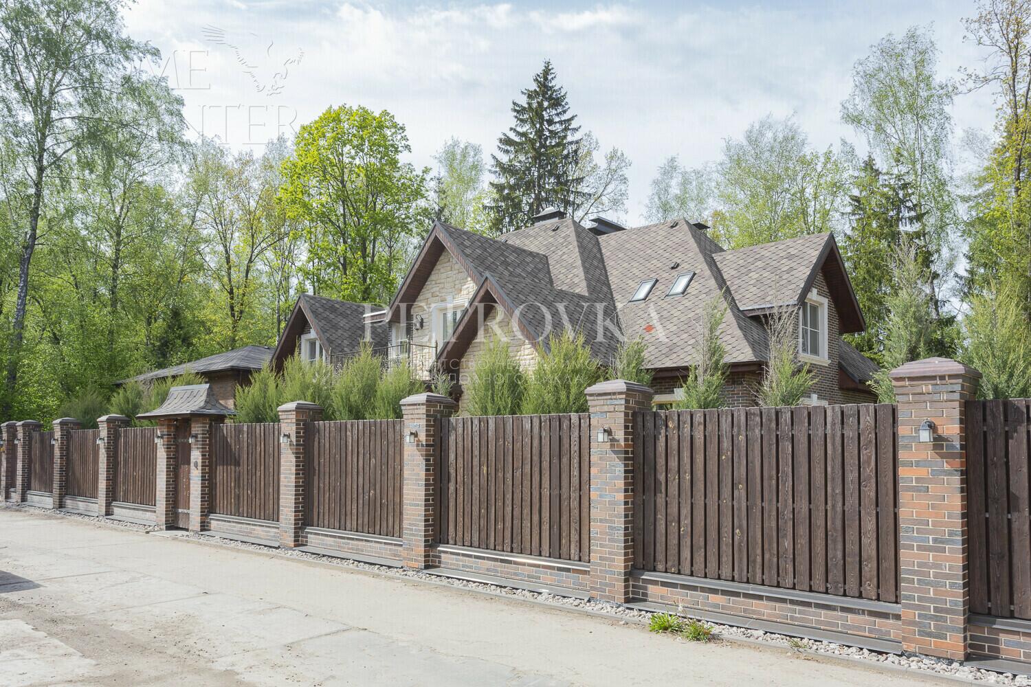 2-этажный коттедж 488.7 м² с отделкой