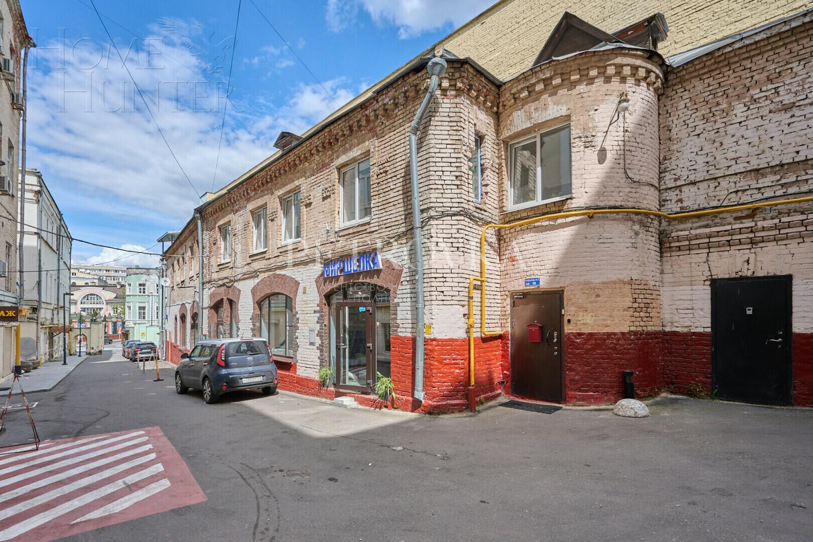8-КОМН. КВАРТИРА С ОТДЕЛКОЙ 134.3 М² НА 2 ЭТАЖЕ