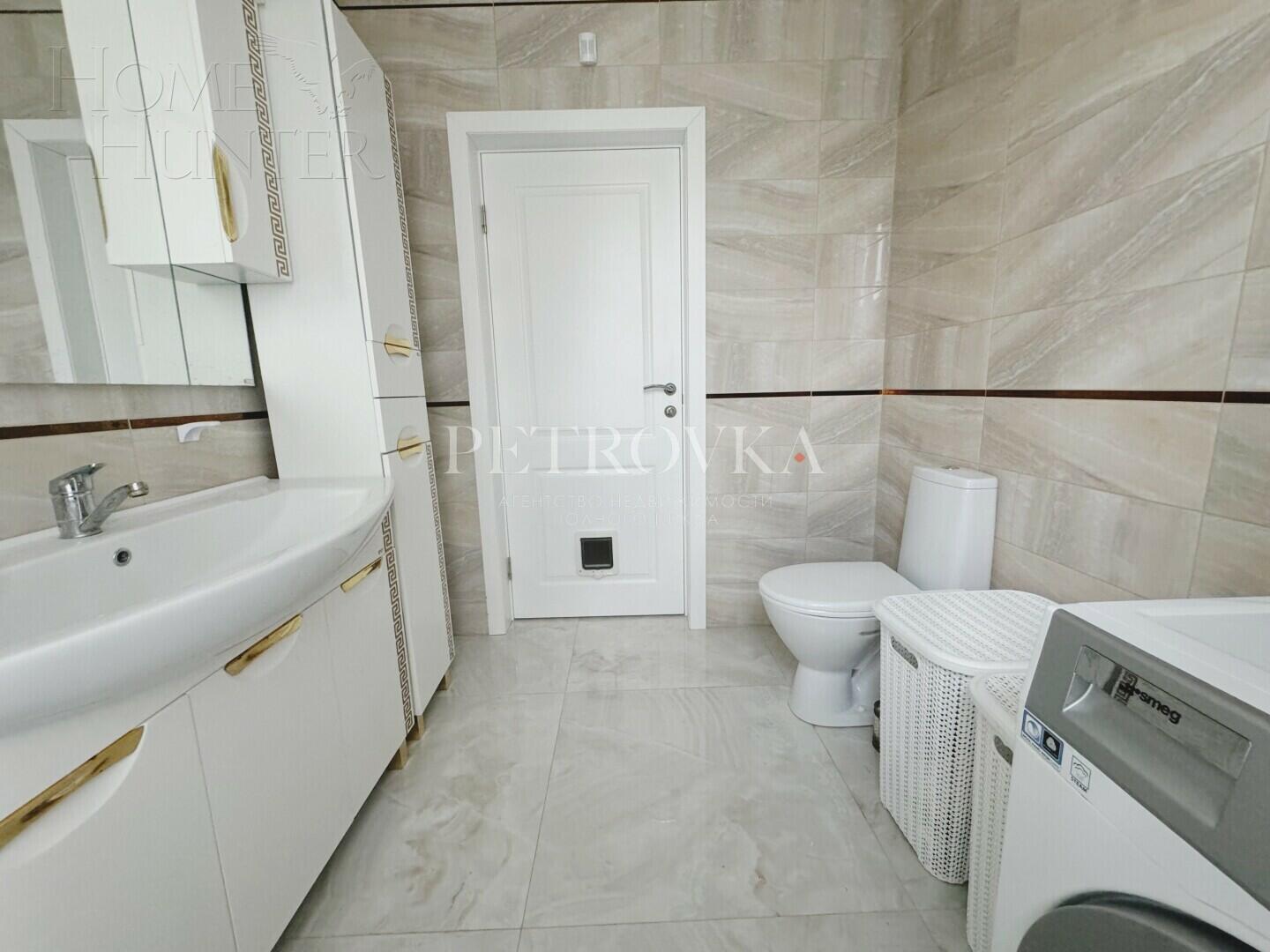 2-этажный коттедж 370 м² с отделкой
