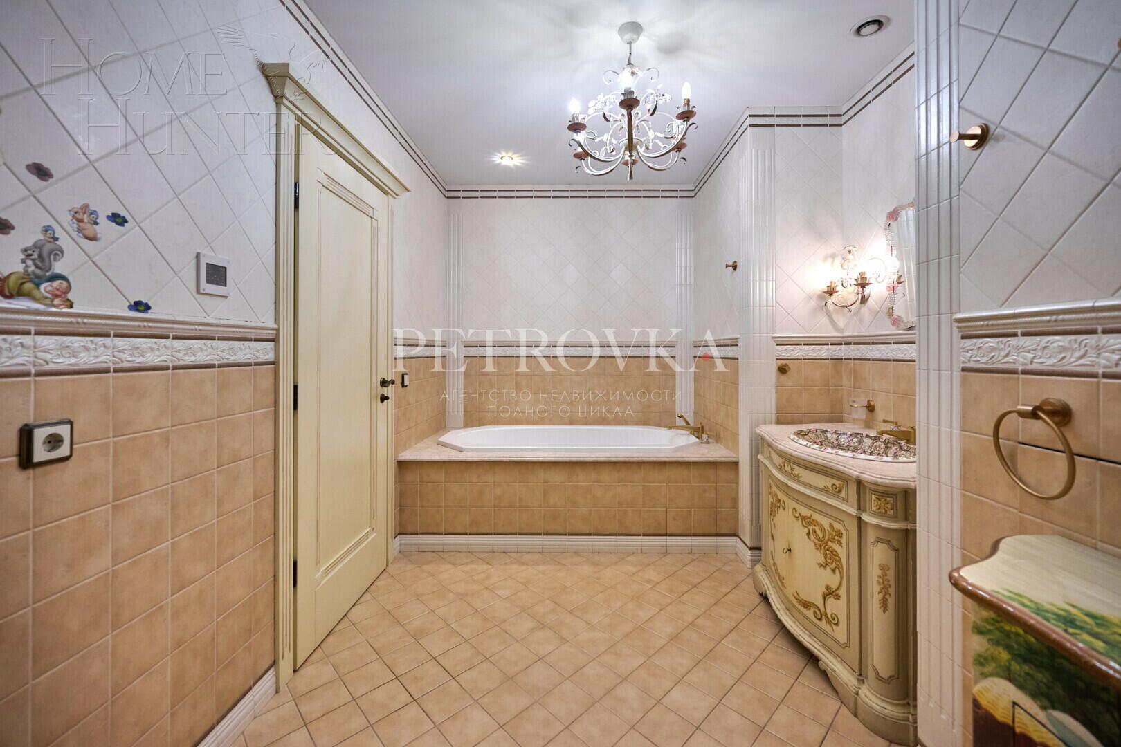 5-КОМН. КВАРТИРА С ОТДЕЛКОЙ 275 М² НА 6 ЭТАЖЕ