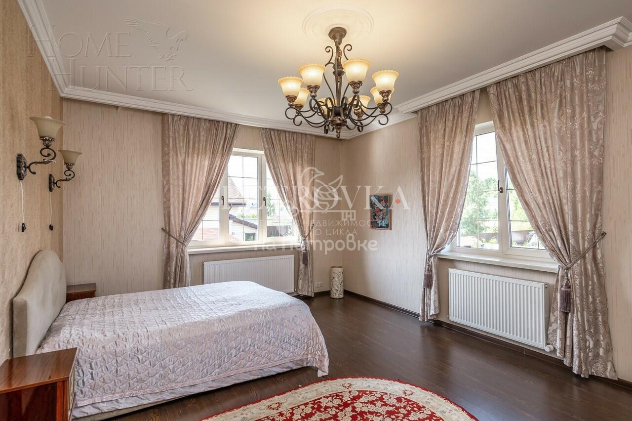 3-этажный коттедж 428 м² с отделкой