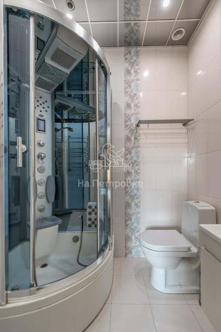 3-этажный коттедж 428 м² с отделкой
