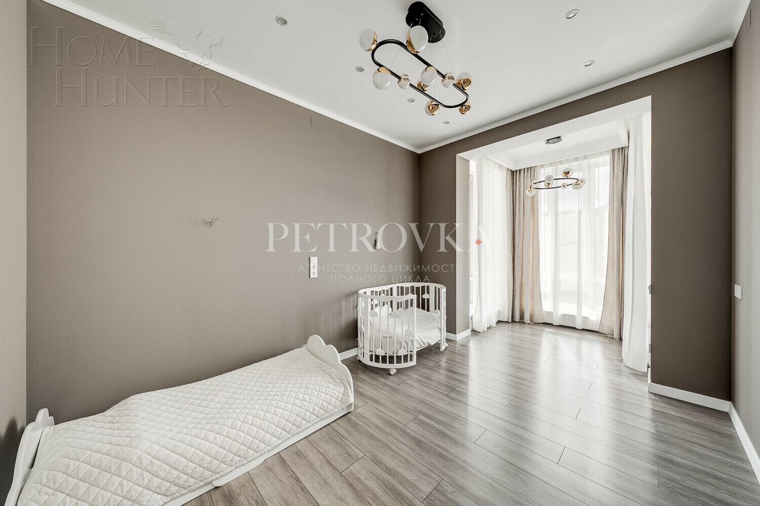 2-этажный коттедж 193.9 м² с отделкой