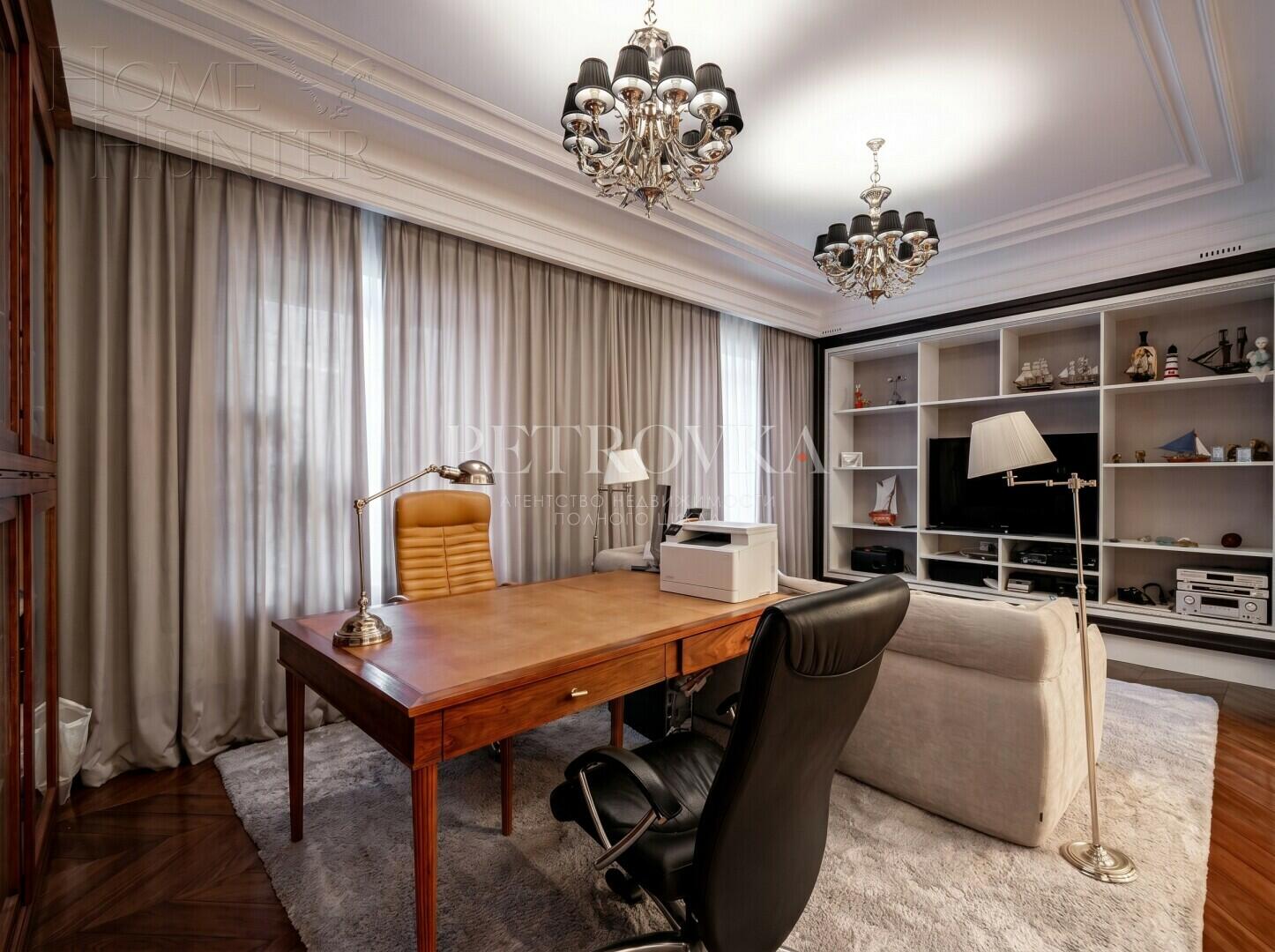 3-этажный коттедж 453.8 м² с отделкой