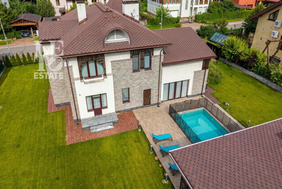 1-этажный коттедж 446 м² с отделкой