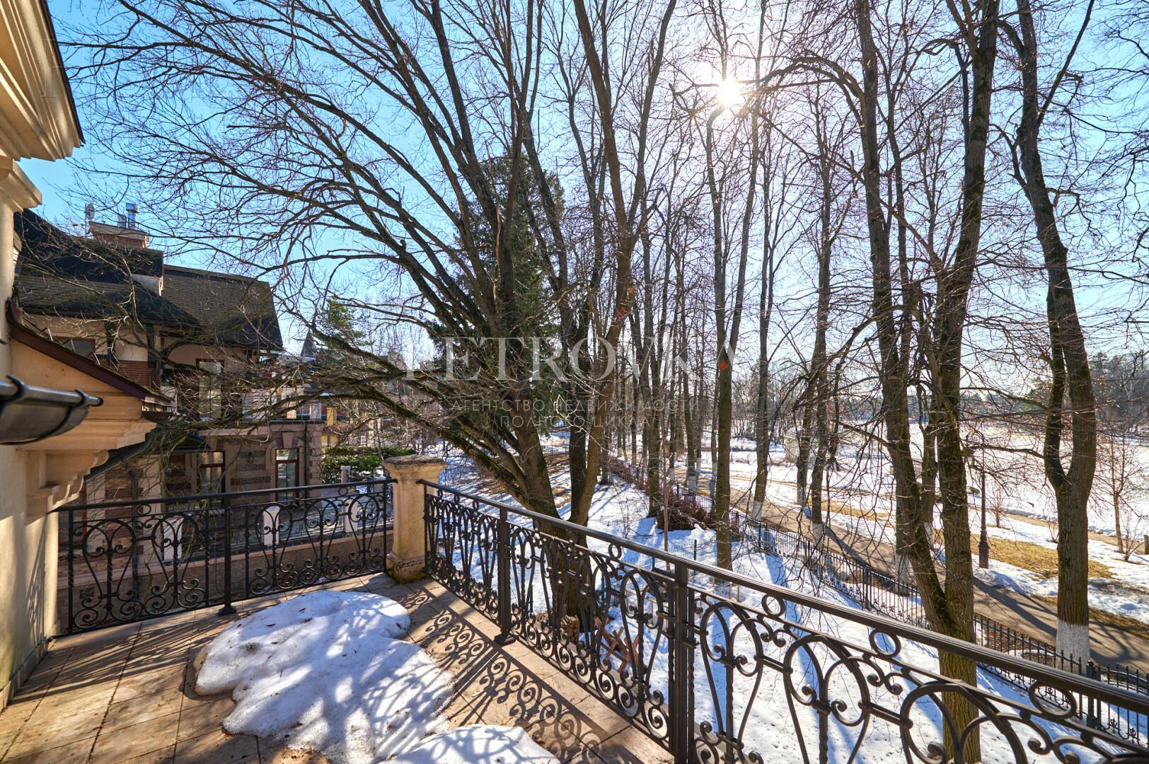 2-этажный коттедж 391 м² без отделки